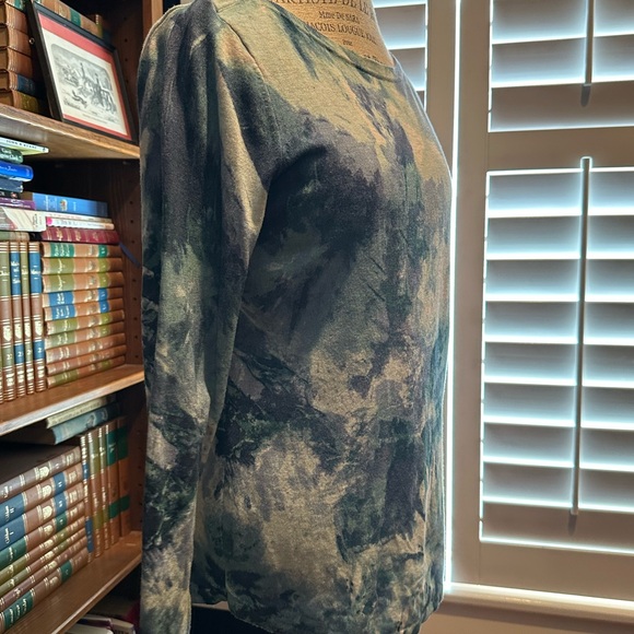 Chico's Multicolor Artistic Long Sleeve Top - Picture 3 of 10